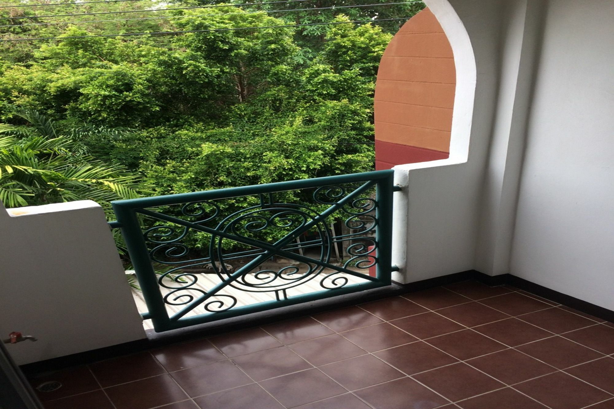 Baan Khun Mae Apartment Bangkok Exteriör bild